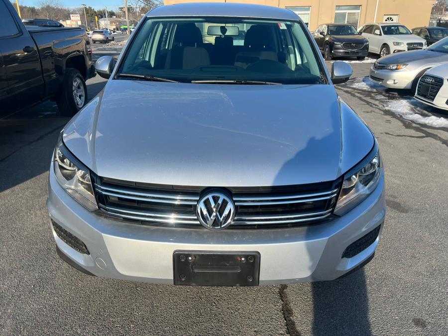 2014 Volkswagen Tiguan S photo