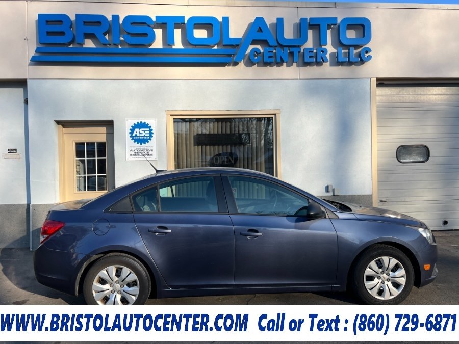 2014 Chevrolet Cruze LS Auto photo