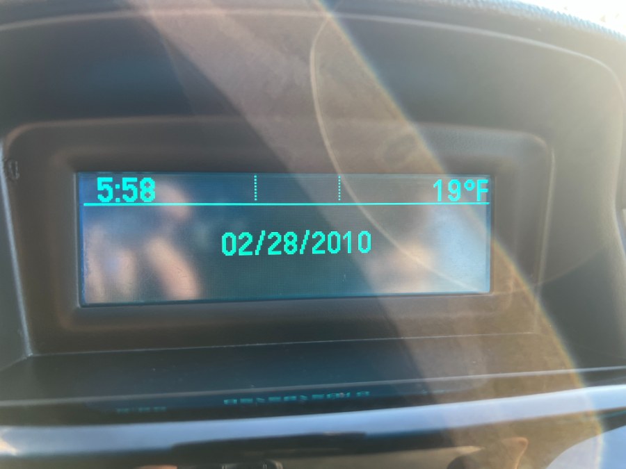 2014 Chevrolet Cruze LS Auto photo