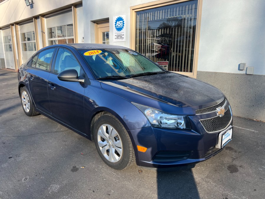 2014 Chevrolet Cruze LS Auto photo