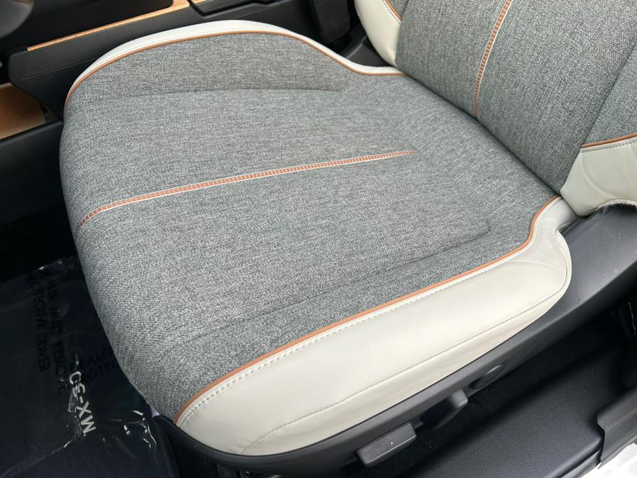 2022 Mazda MX-30 EV FWD photo