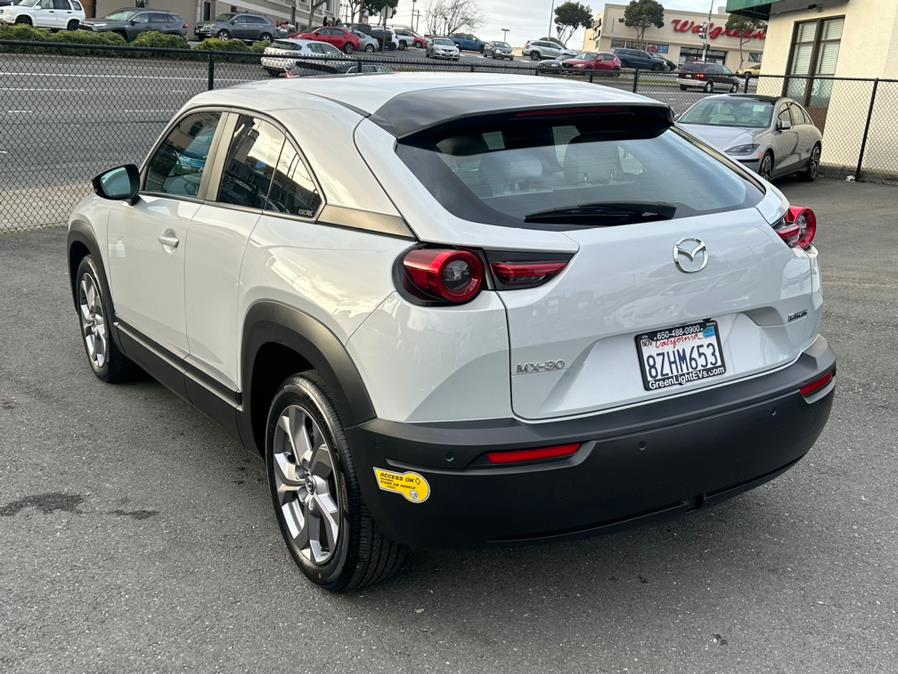 2022 Mazda MX-30 EV FWD photo