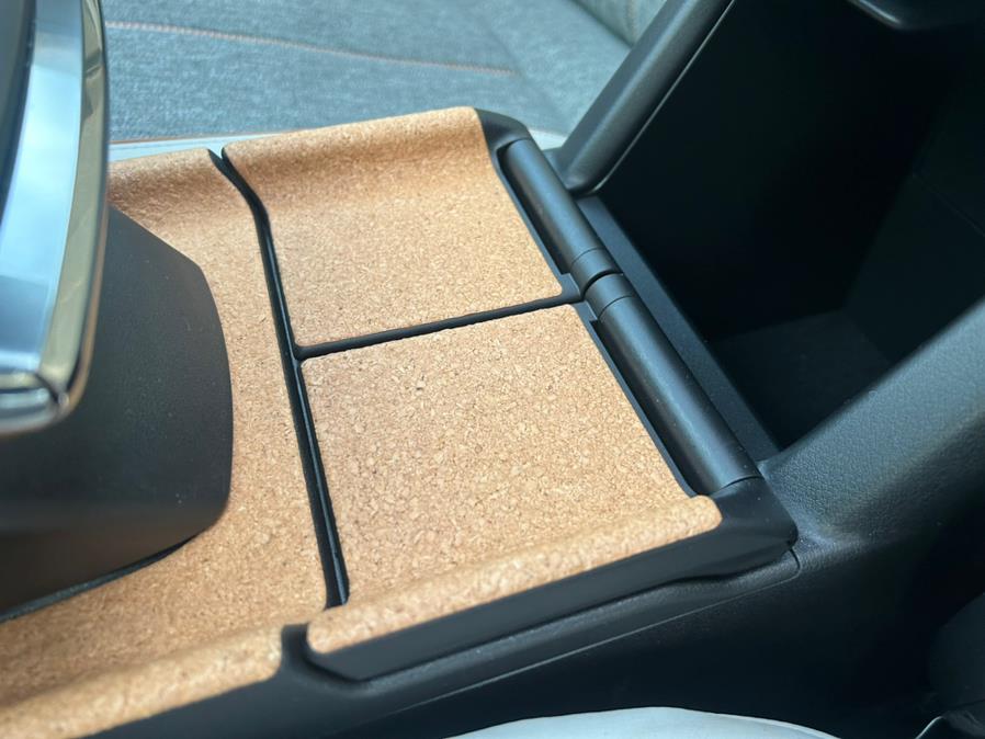 2022 Mazda MX-30 EV FWD photo