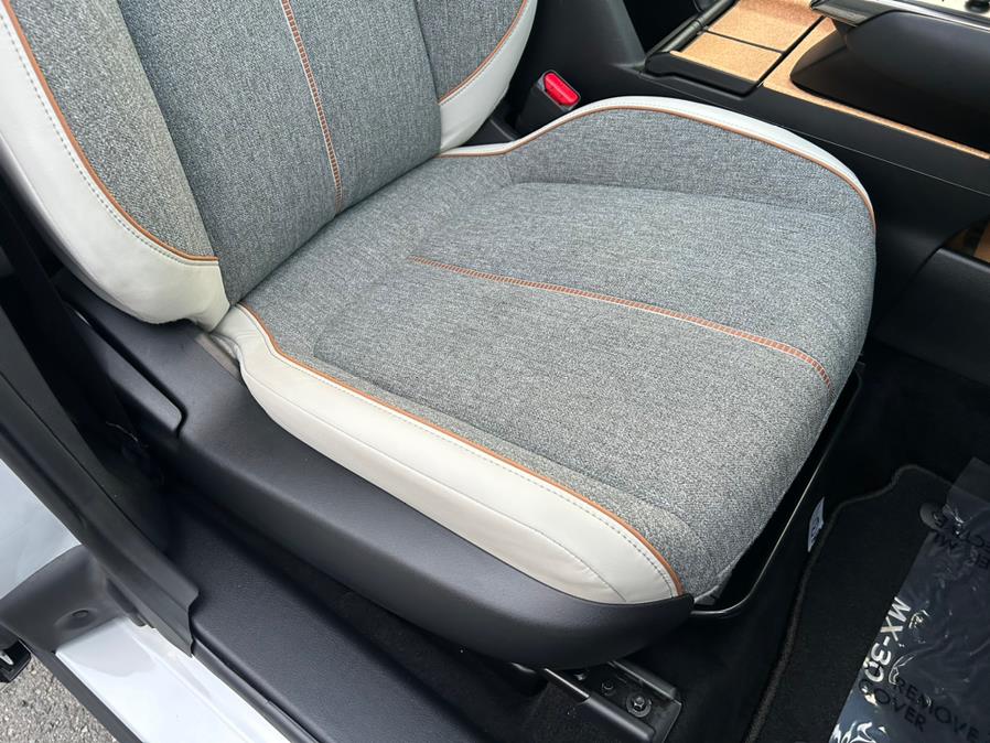 2022 Mazda MX-30 EV FWD photo