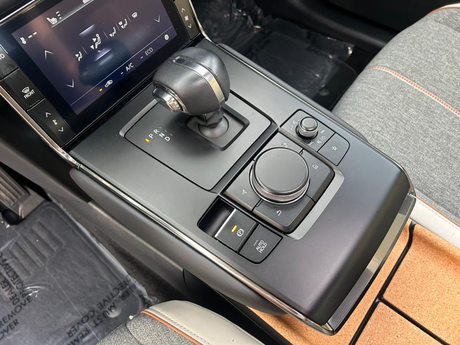 2022 Mazda MX-30 EV FWD photo