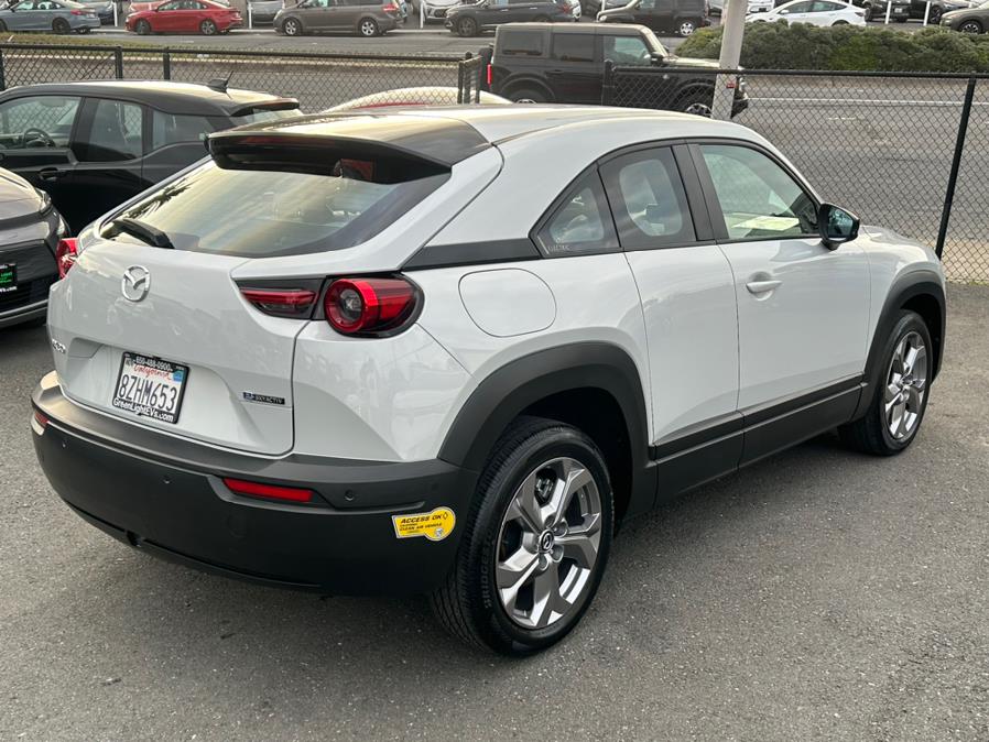 2022 Mazda MX-30 EV FWD photo