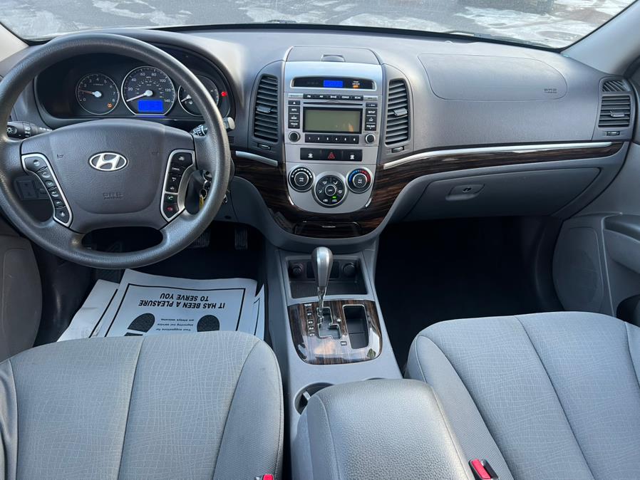 2010 Hyundai Santa Fe GLS photo