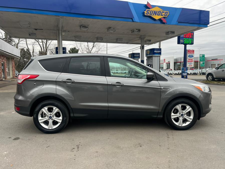 2014 Ford Escape SE photo