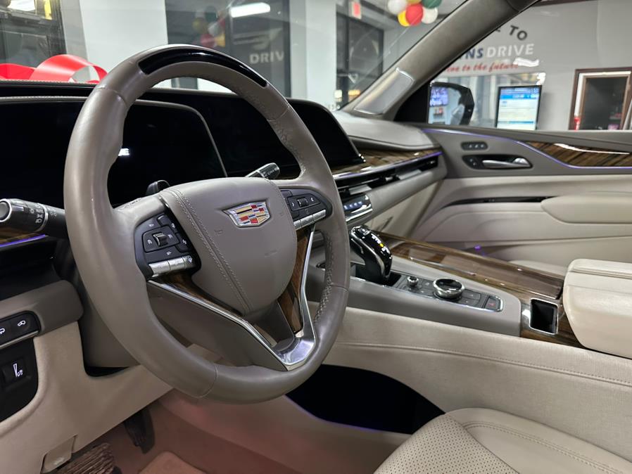 2023 Cadillac Escalade 4WD 4dr Sport Platinum photo