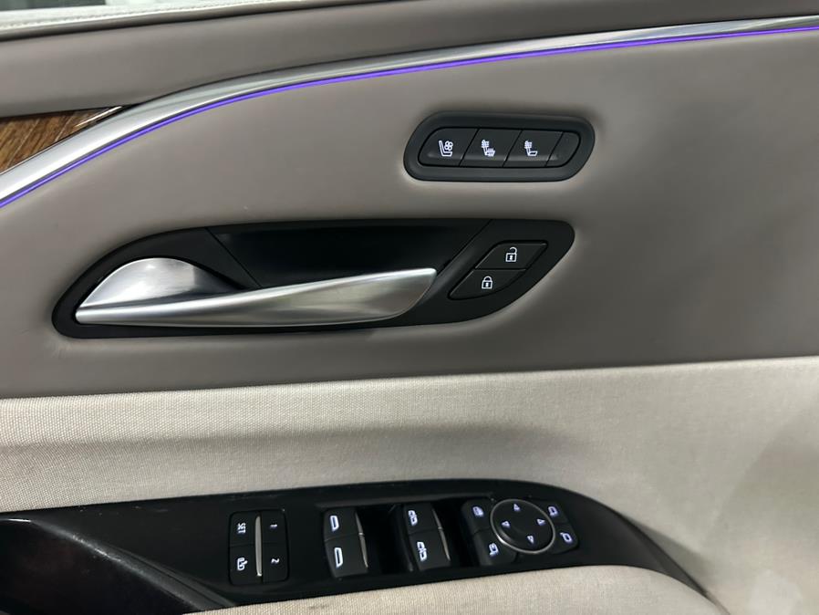 2023 Cadillac Escalade 4WD 4dr Sport Platinum photo