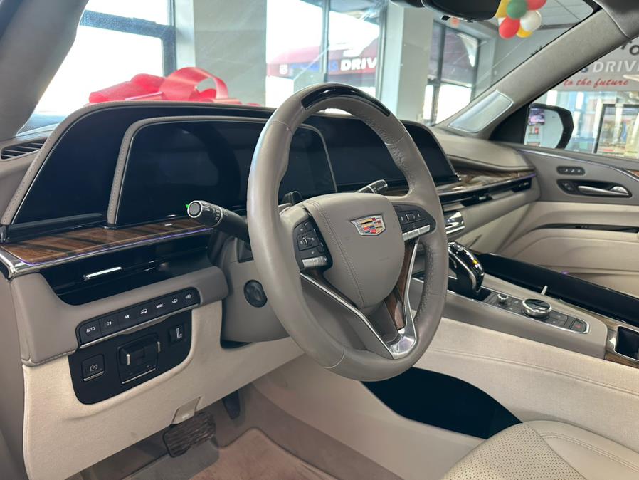 2023 Cadillac Escalade 4WD 4dr Sport Platinum photo