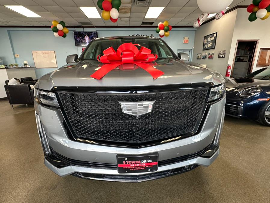 2023 Cadillac Escalade 4WD 4dr Sport Platinum photo
