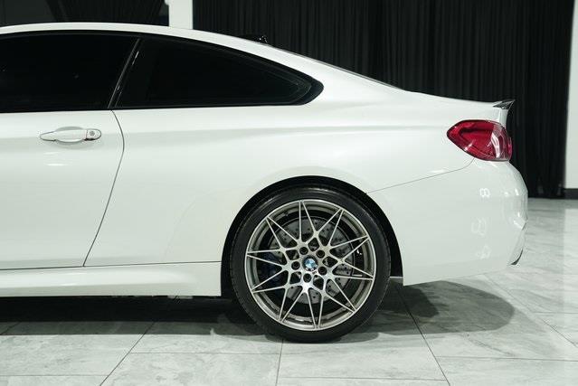 2019 BMW M4 Competition photo