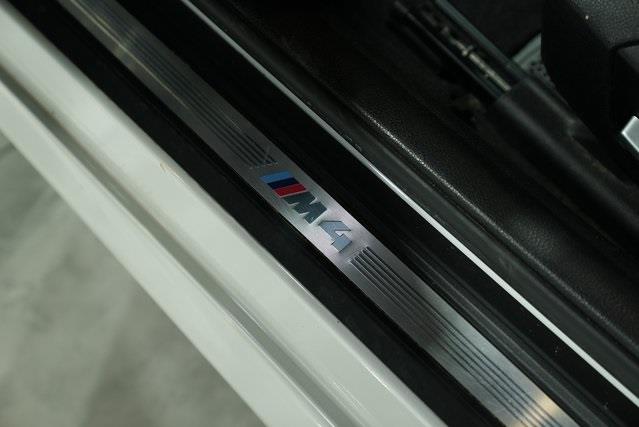 2019 BMW M4 Competition photo