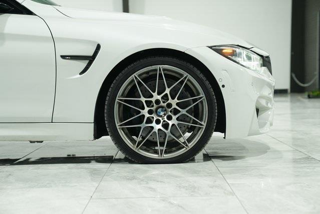 2019 BMW M4 Competition photo