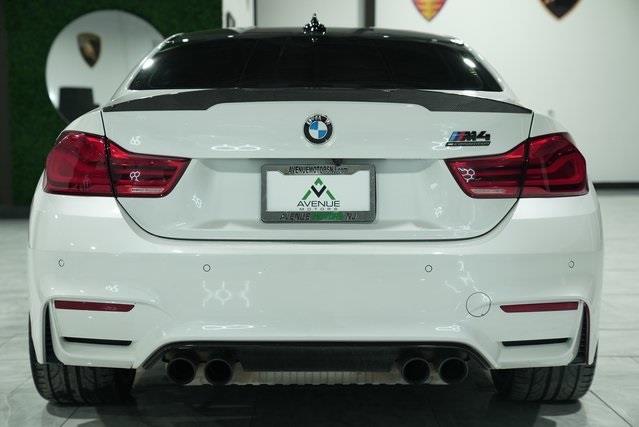 2019 BMW M4 Competition photo