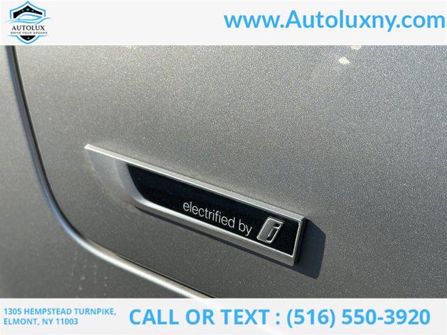 2022 BMW 7-Series 745e xDrive photo