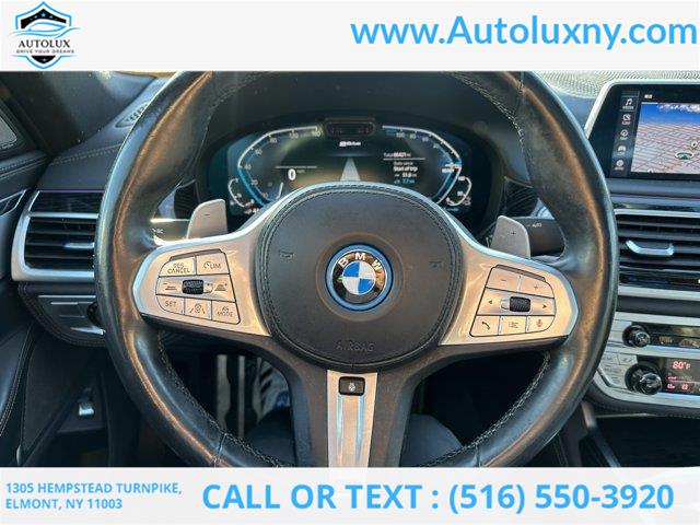 2022 BMW 7-Series 745e xDrive photo
