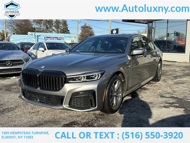 2022 BMW 7-Series 745e xDrive photo