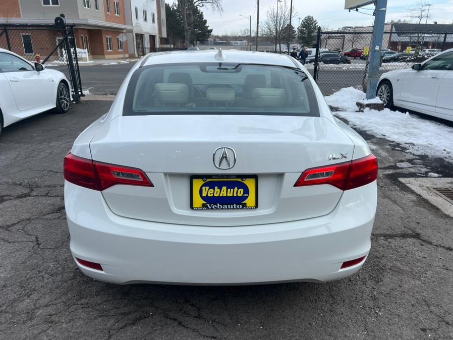 2014 Acura ILX 2.0L w/Tech photo