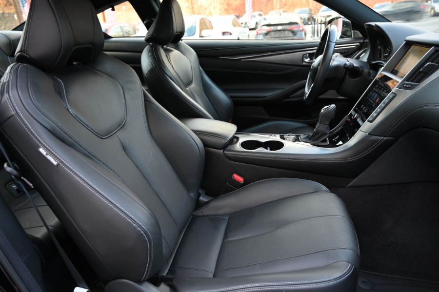 2021 Infiniti Q60 3.0t LUXE AWD photo