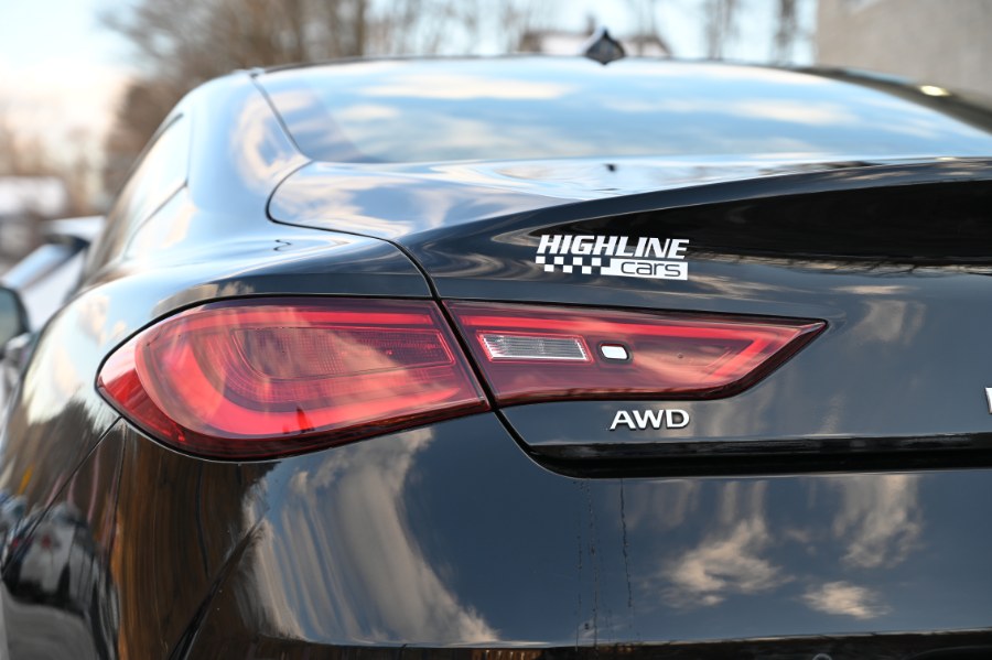2021 Infiniti Q60 3.0t LUXE AWD photo