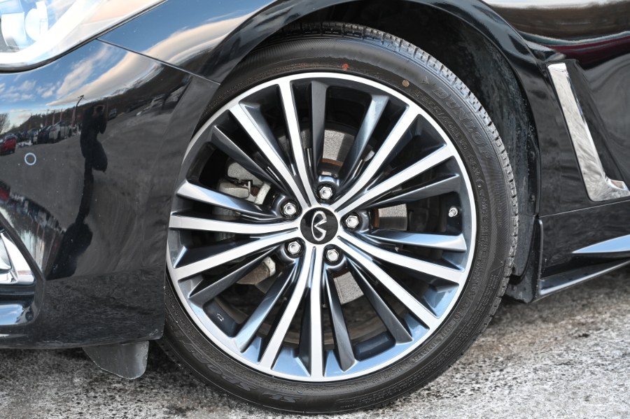 2021 Infiniti Q60 3.0t LUXE AWD photo