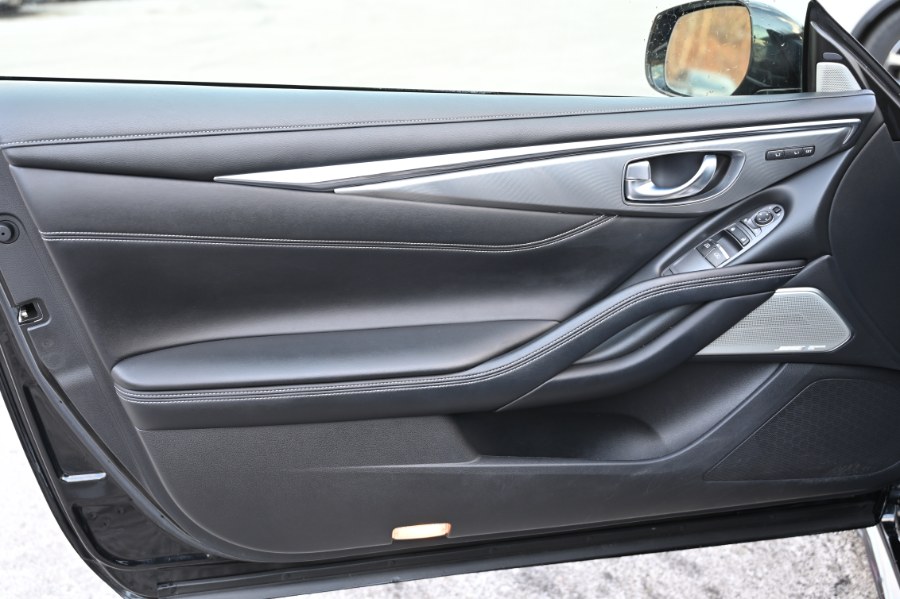 2021 Infiniti Q60 3.0t LUXE AWD photo