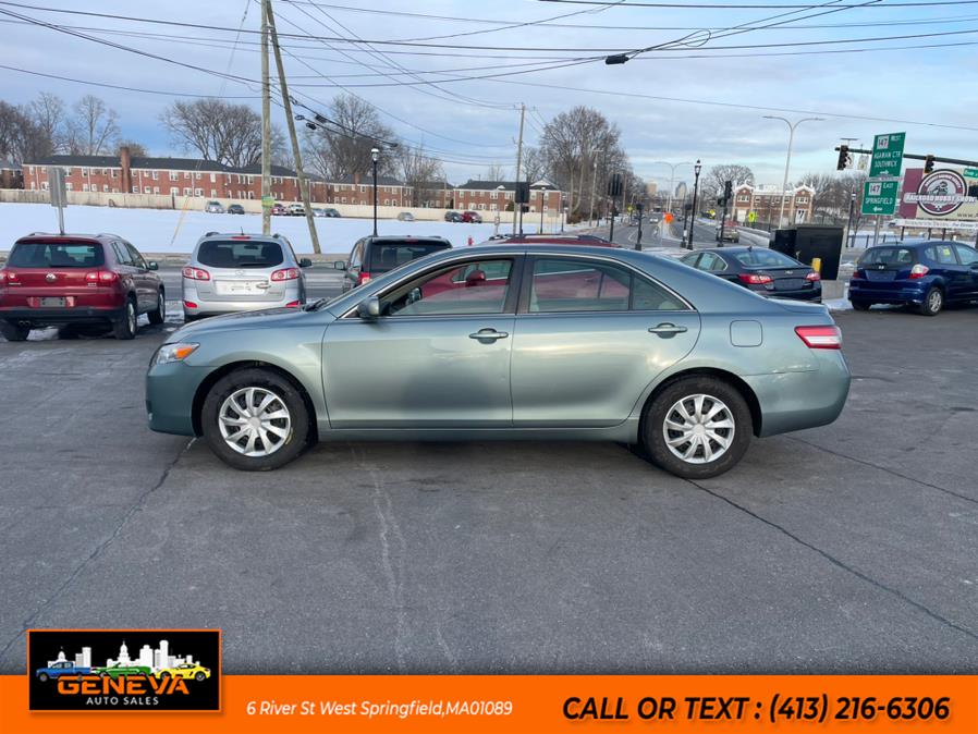 2011 Toyota Camry photo