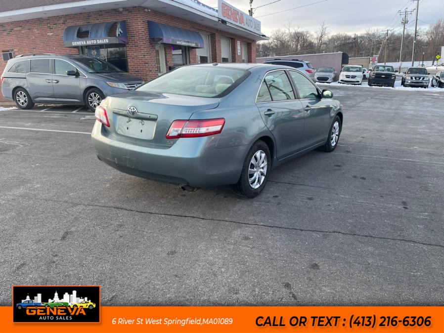 2011 Toyota Camry photo