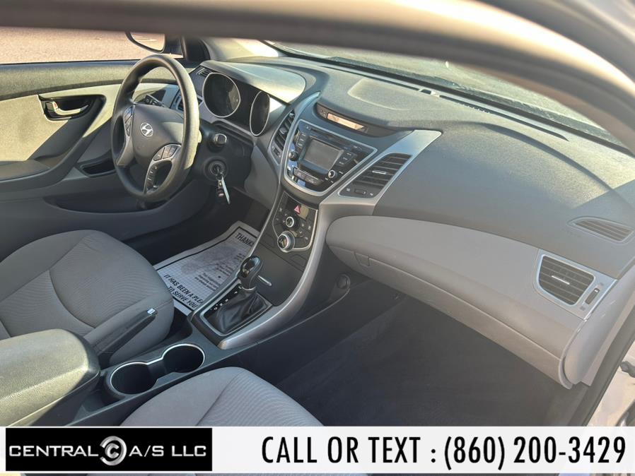 2015 Hyundai Elantra 4dr Sdn Auto SE (Ulsan Plant) photo