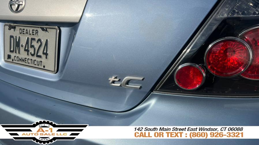 2009 Scion tC photo