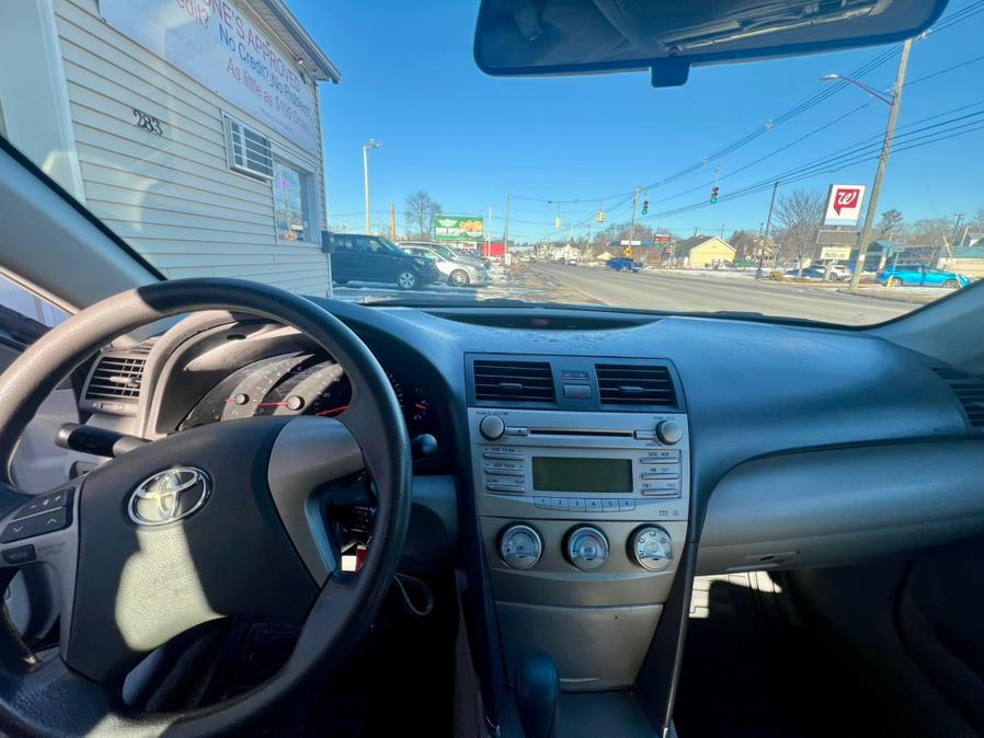 2010 Toyota Camry photo