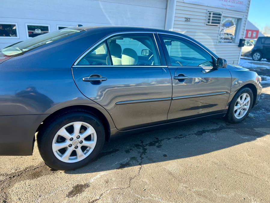 2010 Toyota Camry photo
