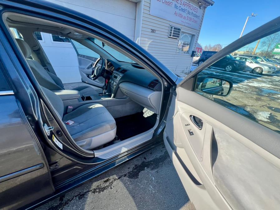 2010 Toyota Camry photo