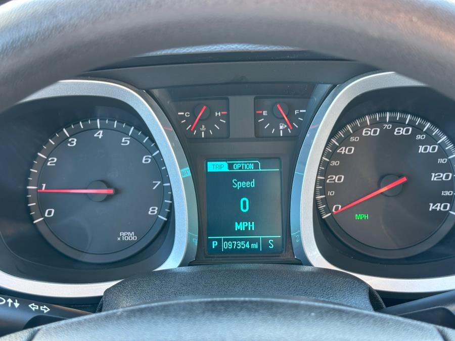 2017 Chevrolet Equinox AWD 4dr LS photo
