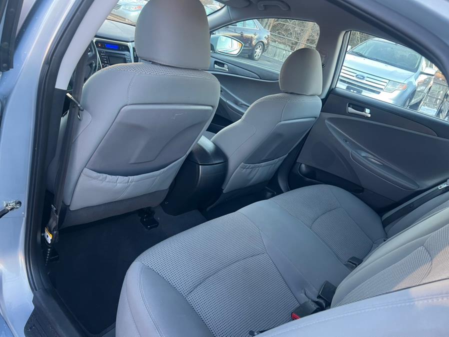 2012 Hyundai Sonata GLS photo