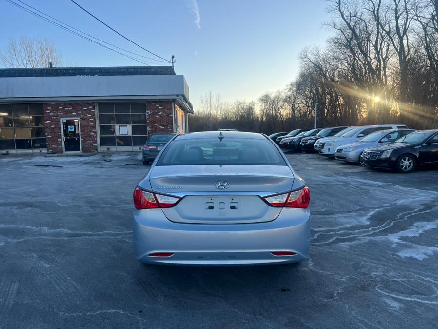 2012 Hyundai Sonata GLS photo