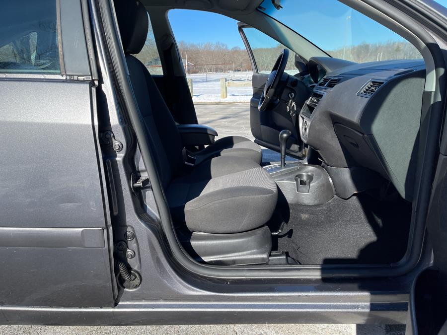 2006 Ford Focus ZX5 S photo