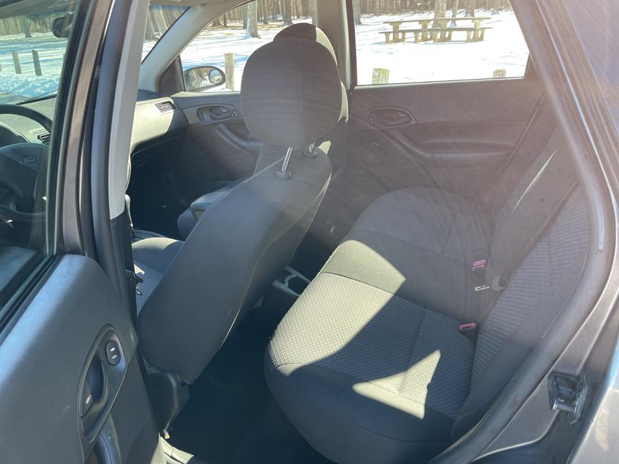 2006 Ford Focus ZX5 S photo