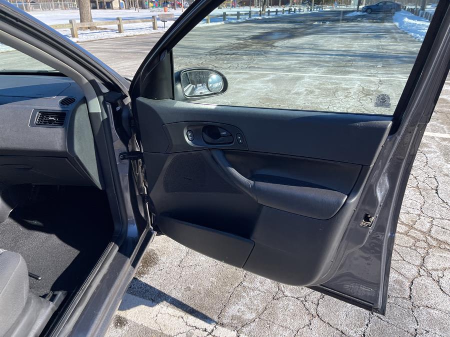 2006 Ford Focus ZX5 S photo