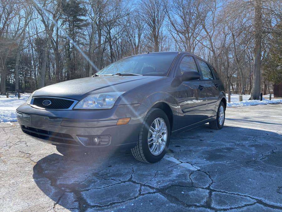 2006 Ford Focus ZX5 S photo