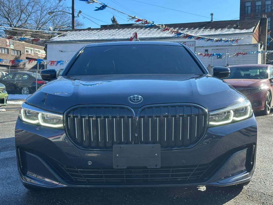 2020 BMW 7-Series 750i xDrive Sedan photo