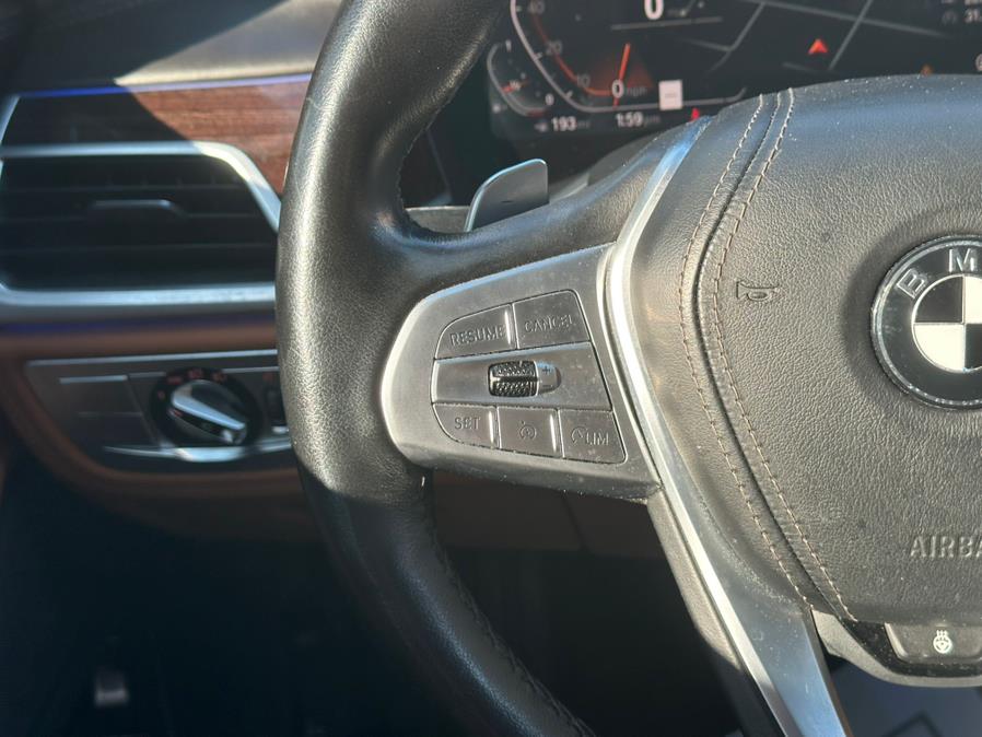 2020 BMW 7-Series 750i xDrive Sedan photo