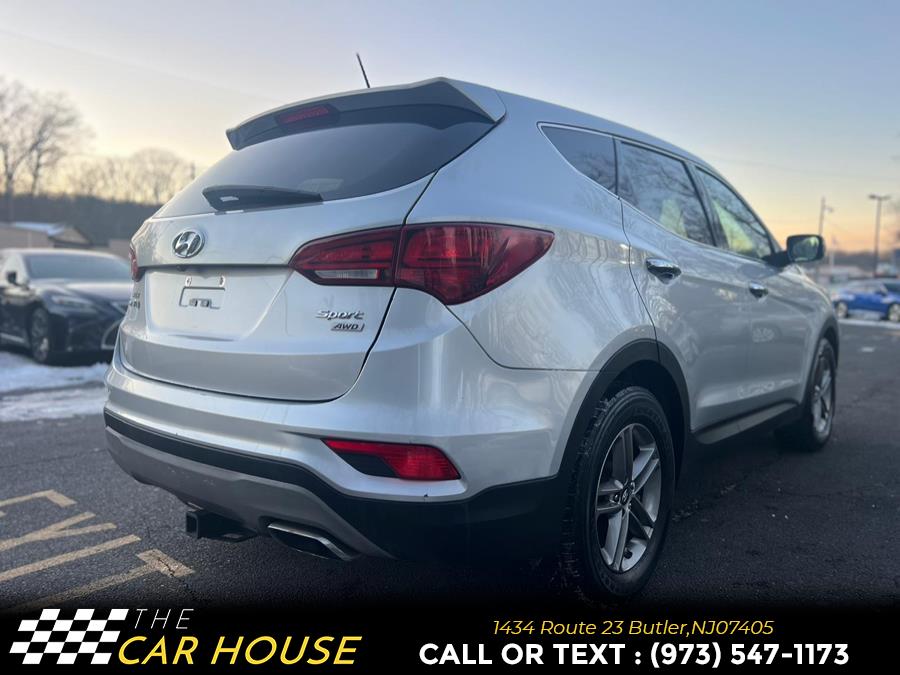 2018 Hyundai Santa Fe Sport 2.4L Auto AWD photo