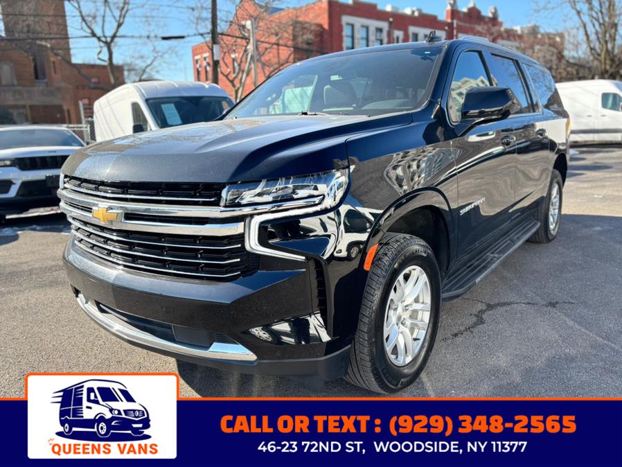 2023 Chevrolet Suburban 4WD 4dr LT photo