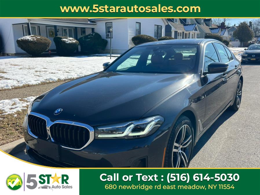 2021 BMW 5-Series 530i xDrive Sedan photo