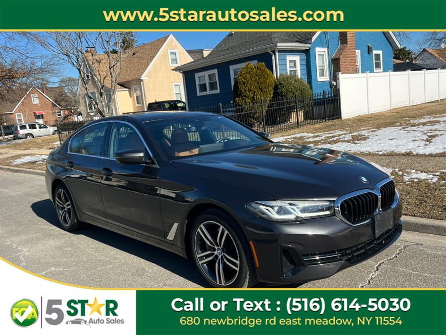 2021 BMW 5-Series 530i xDrive Sedan photo