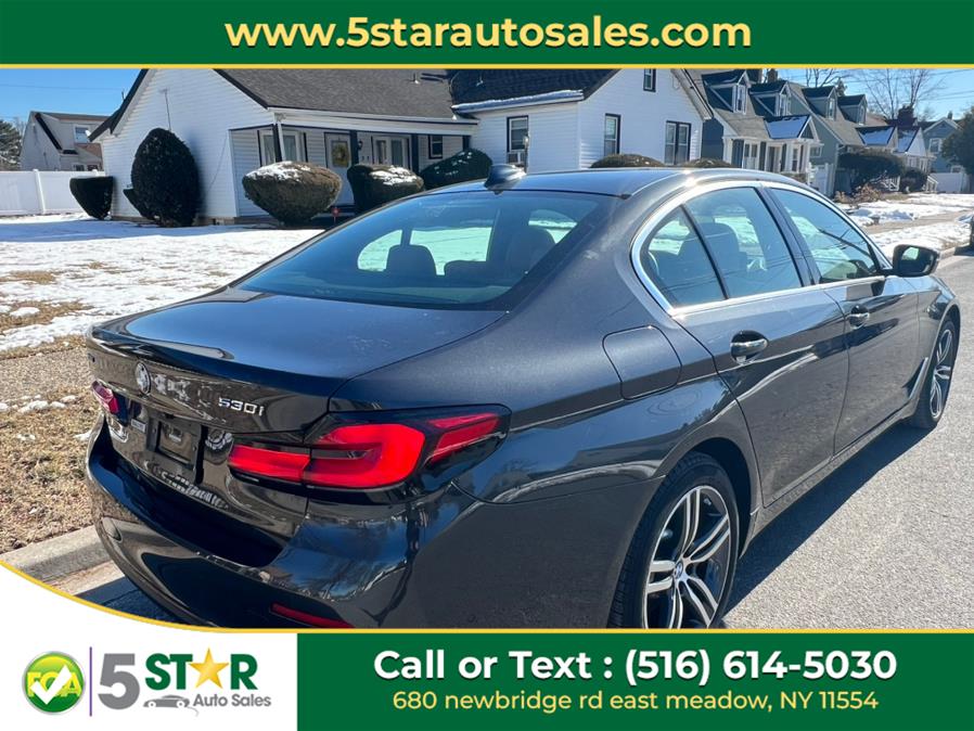 2021 BMW 5-Series 530i xDrive Sedan photo