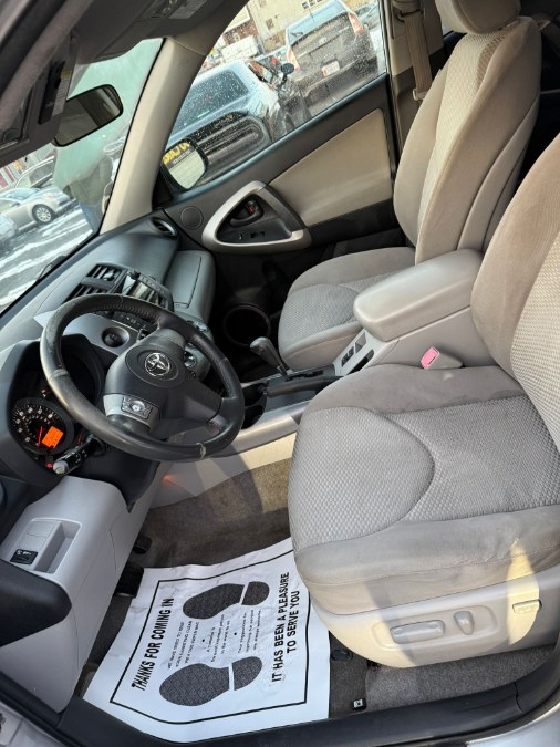 2008 Toyota RAV4 Limited photo